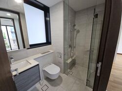 Royalgreen (D10), Condominium #581758671